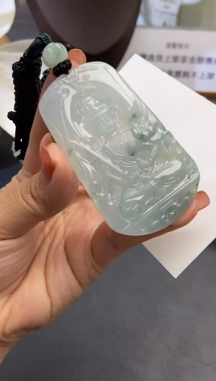 【闪购商品】翡翠颈饰未镶嵌缅甸天然翡翠