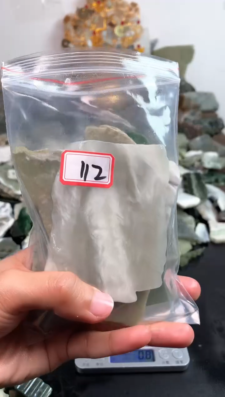 未镶嵌和田玉摆件112