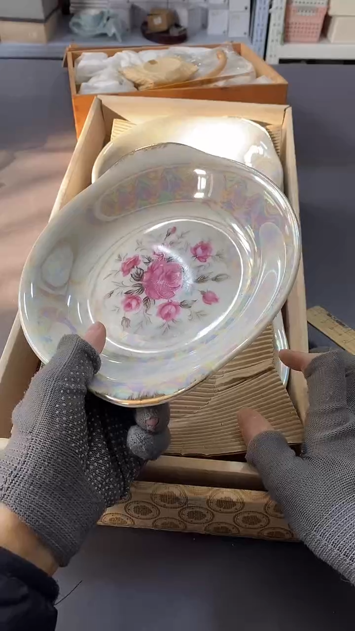 瓷片满38包邮，编号：B123  单只