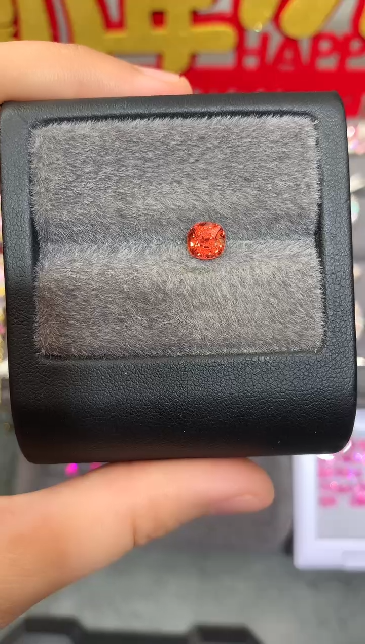 【闪购商品】定制尖晶石裸石未镶嵌枕型 橙色调 1.18ct