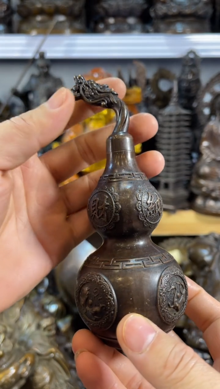 【闪购商品】1案台摆件  物品摆件