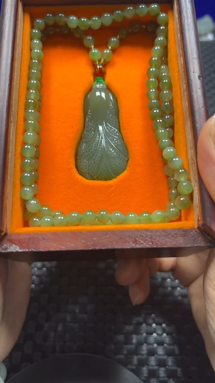 吊坠(不含链)未镶嵌和田玉高吊坠