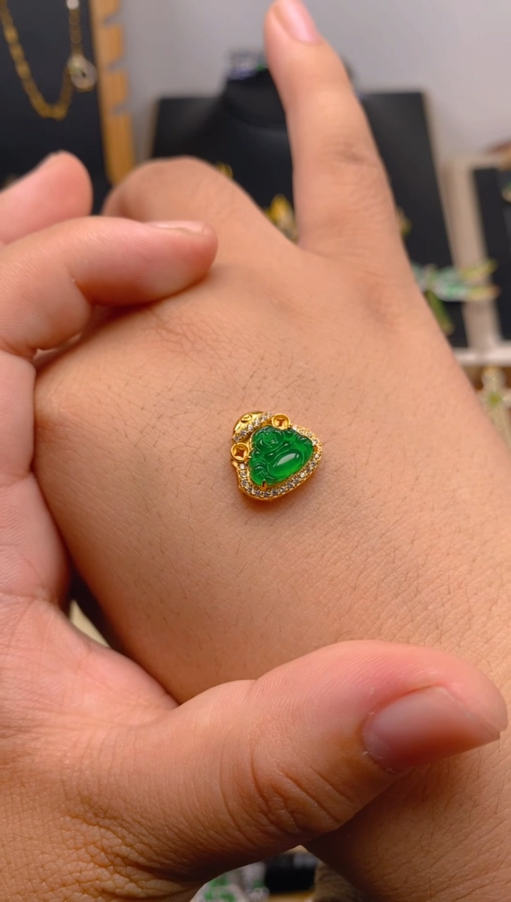 【闪购商品】翡翠吊坠(不含链)银S925镶嵌佛公