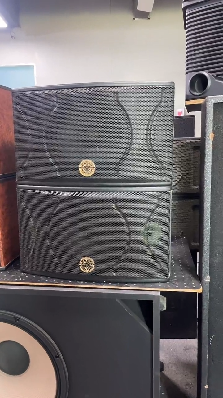 不包邮 10寸卡包音响  KTV音箱一对   运费到付