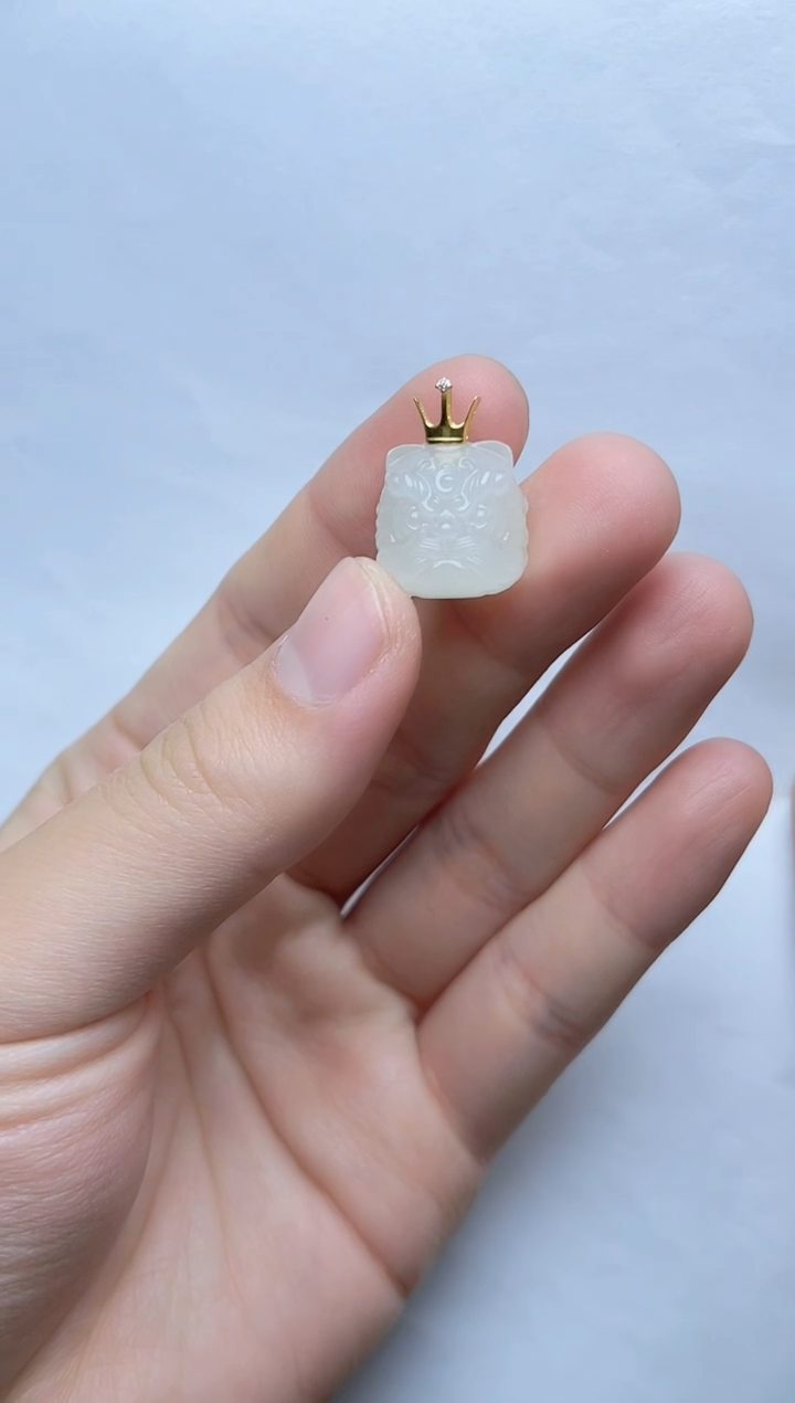 【闪购商品】和田玉颈饰18K金镶嵌醒狮kk