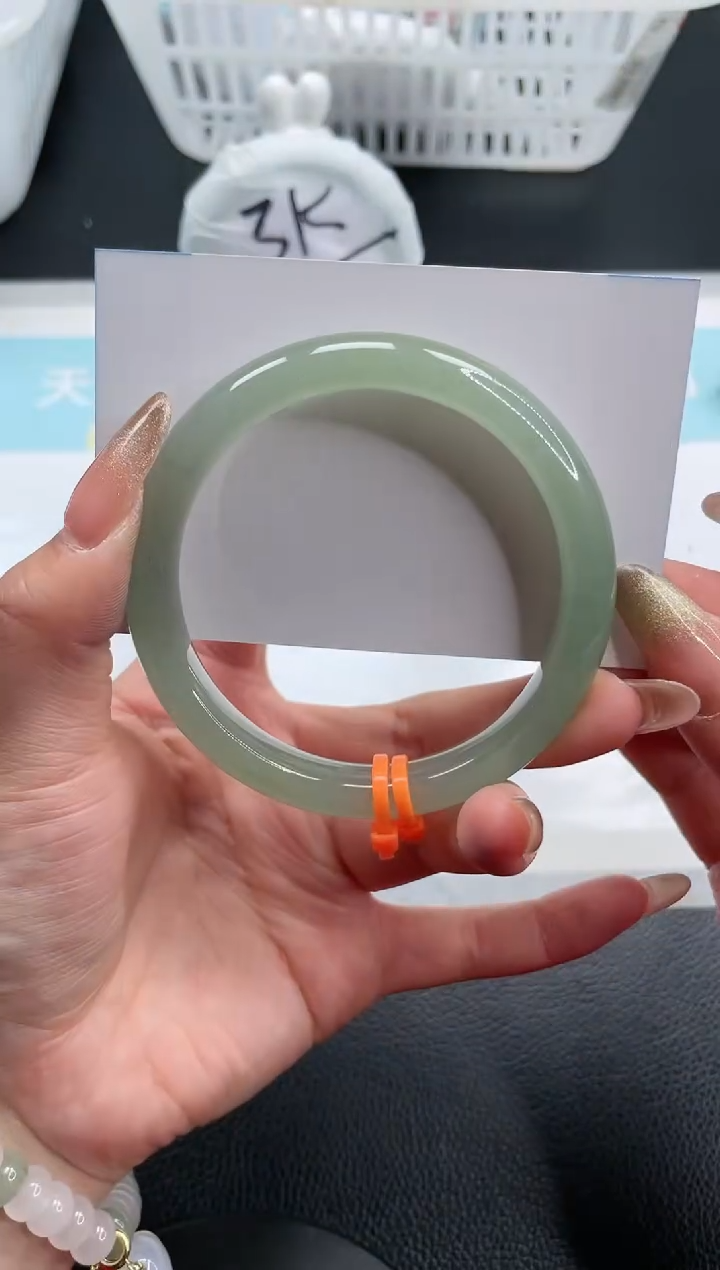 【闪购商品】石英质玉手镯未镶嵌22S259-60