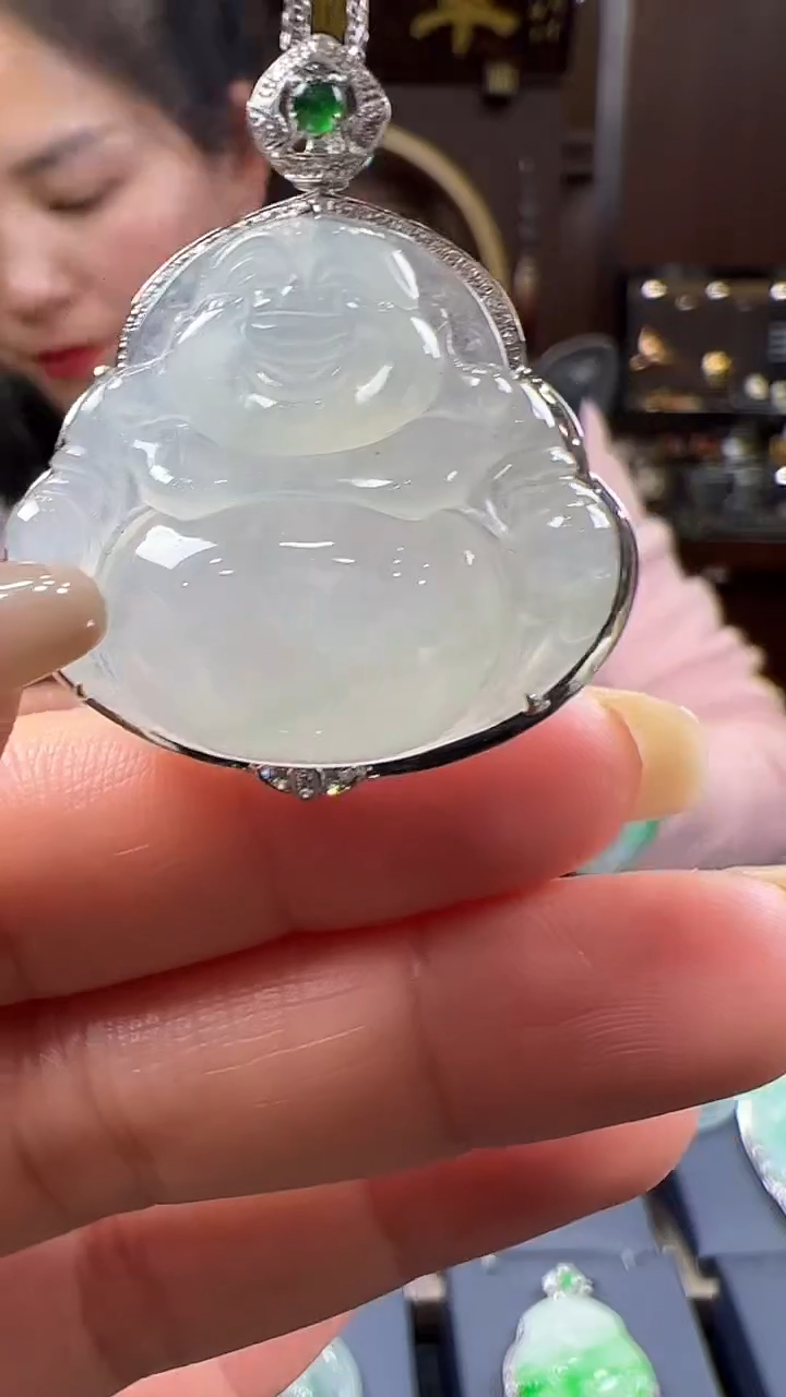 【闪购商品】翡翠挂件18K金镶嵌佛公不含链