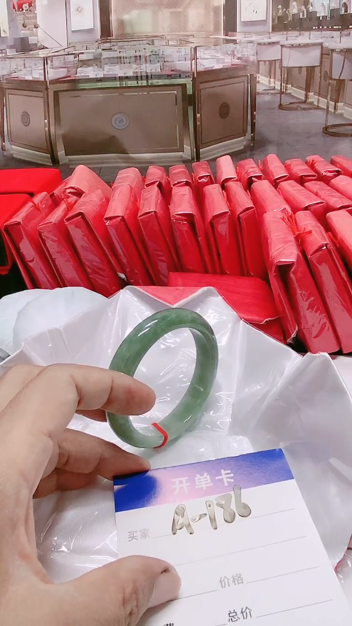 无非金属186拍哪个图片就是发哪个