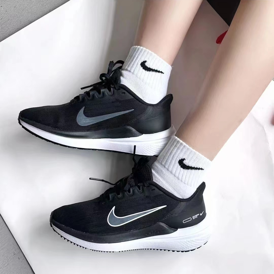 (断码孤品)NIKE/耐克Zoom Winflo9女鞋休闲跑步鞋DD8686-001-36.5