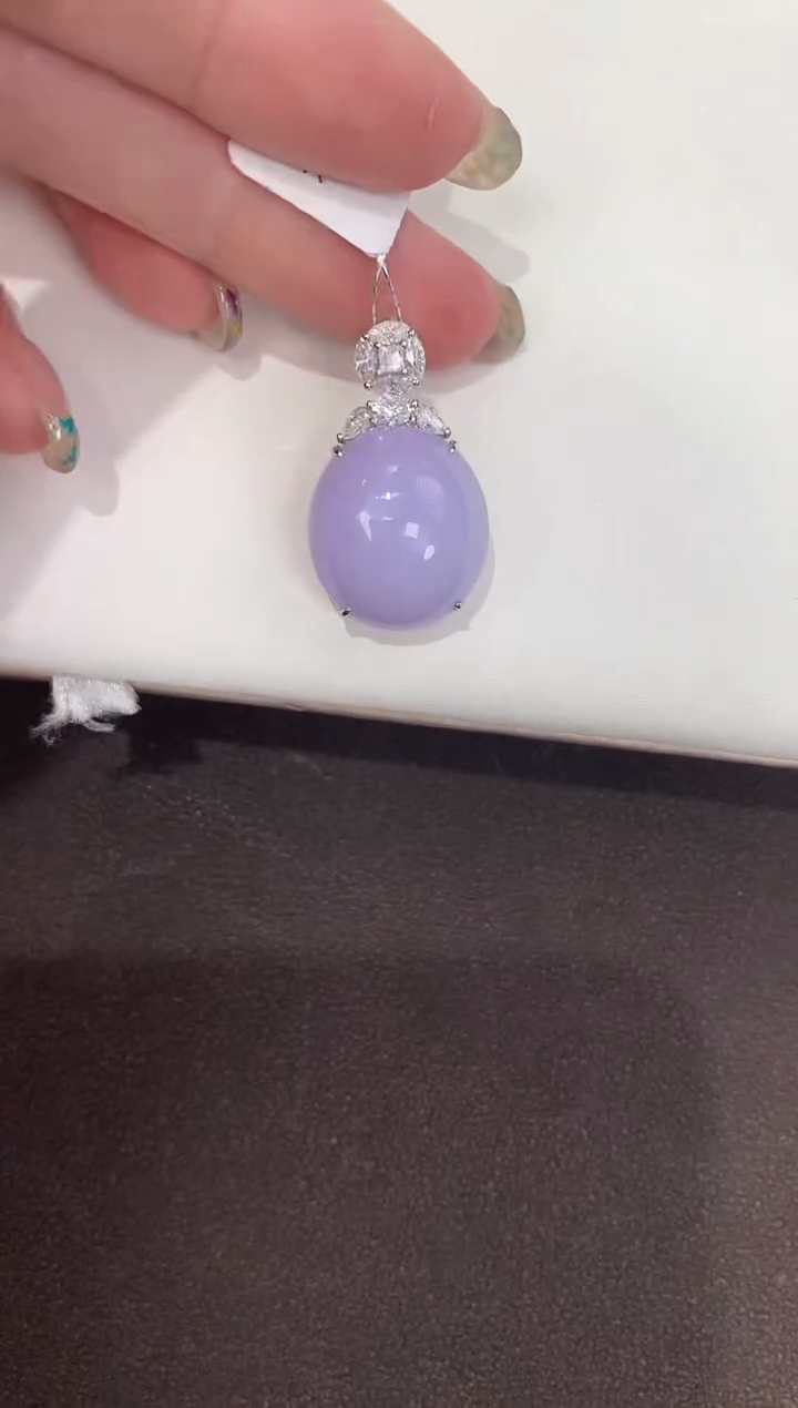 颈饰18K金镶嵌翡翠天然缅甸A货翡翠