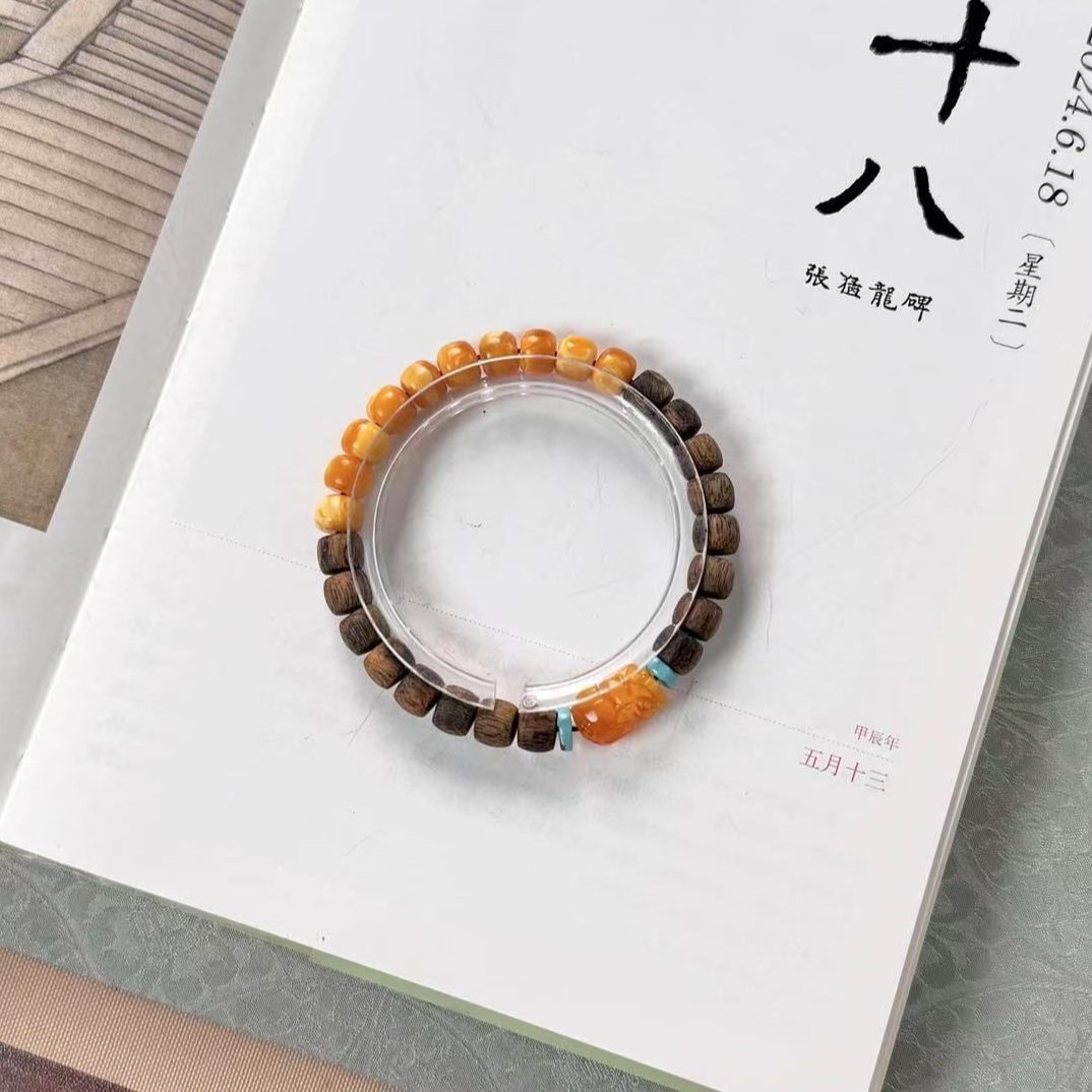 沉香奇楠蜜蜡手串 L240517