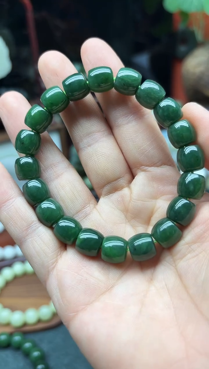 未镶嵌手链和田玉10MM   碧玉直切