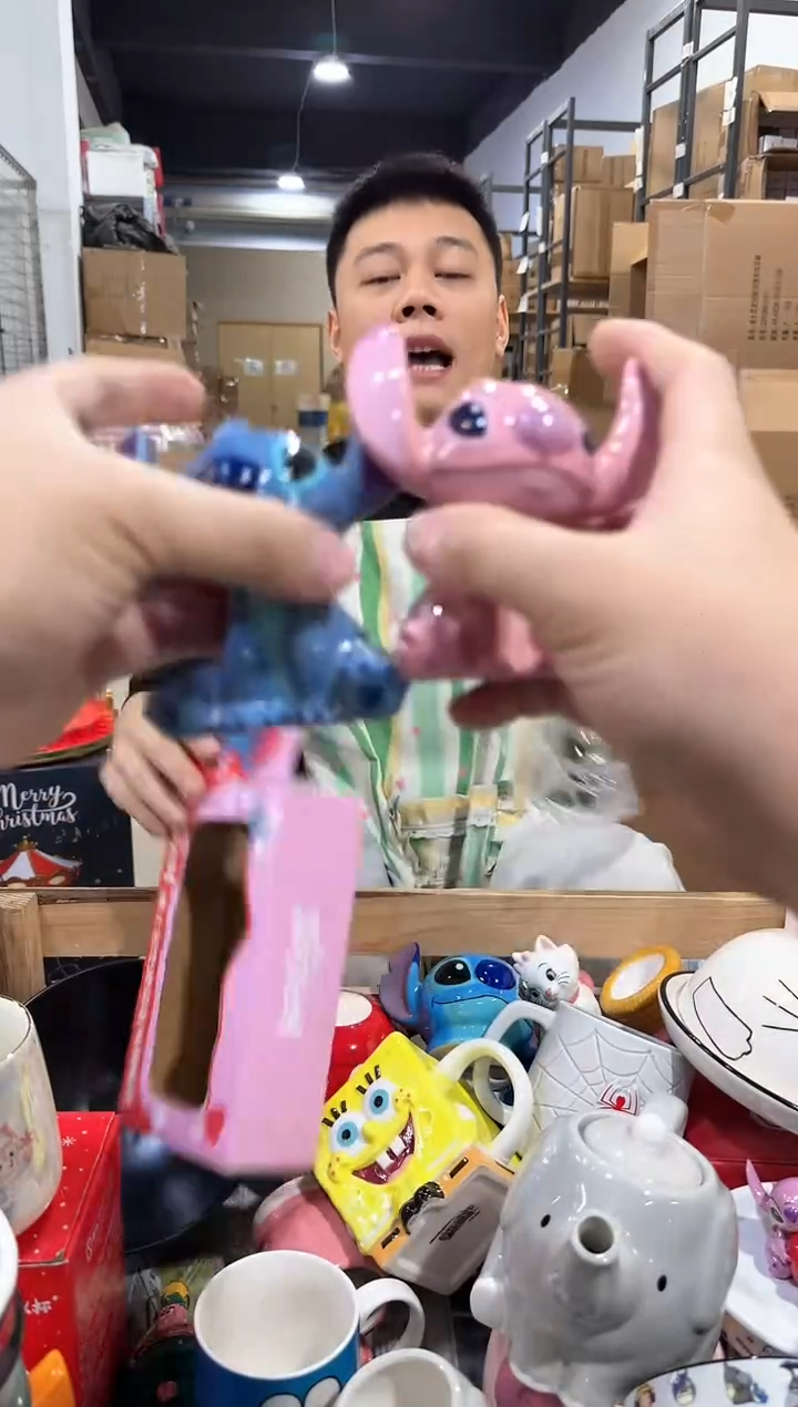 瓷片原盒史迪仔安琪粉瓶
