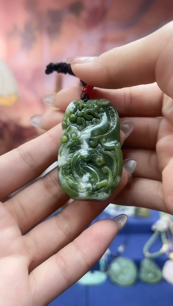 未镶嵌岫玉吊坠·1