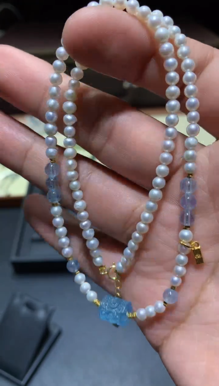 【闪购商品】海蓝宝石颈饰未镶嵌H110