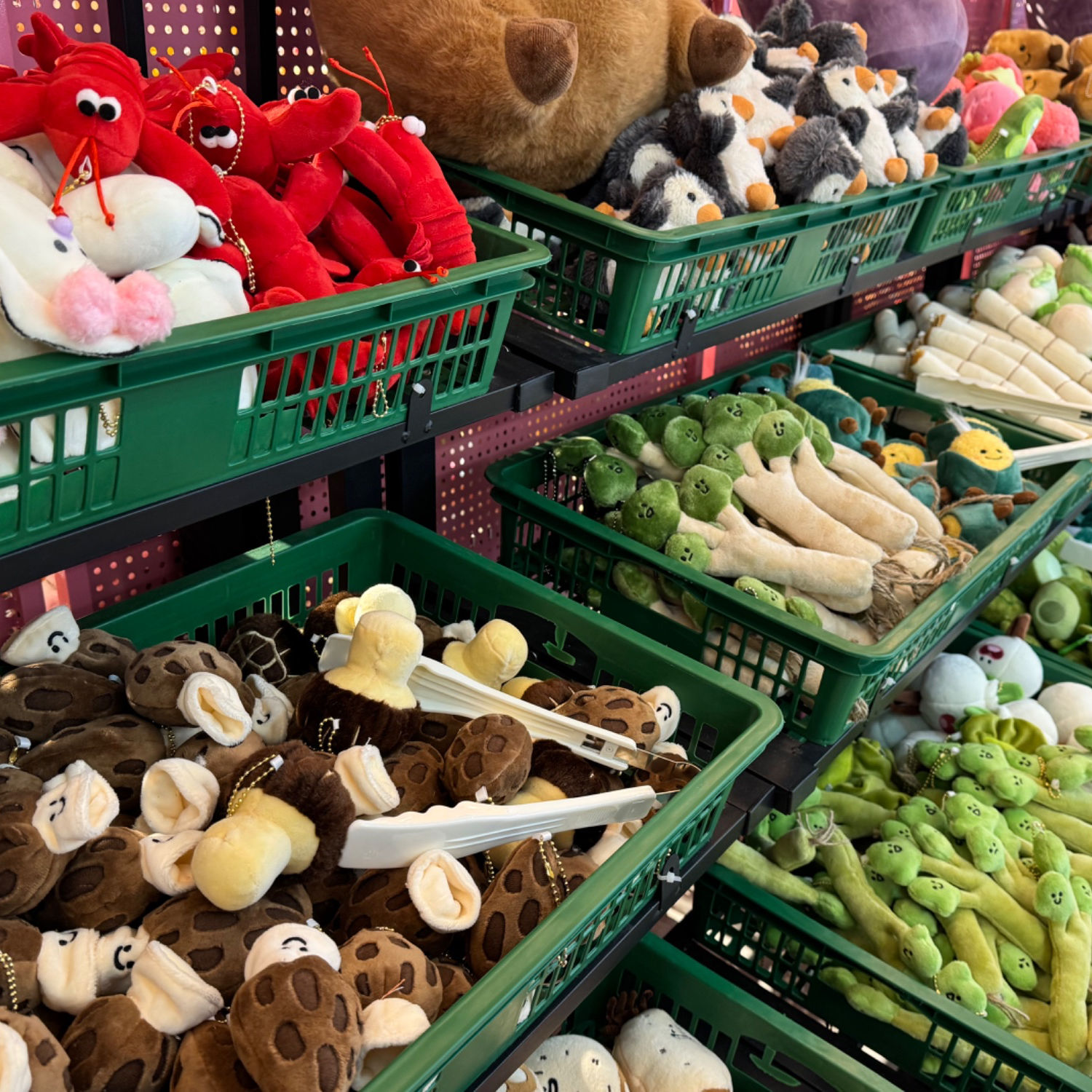 无敌可爱蔬菜公仔