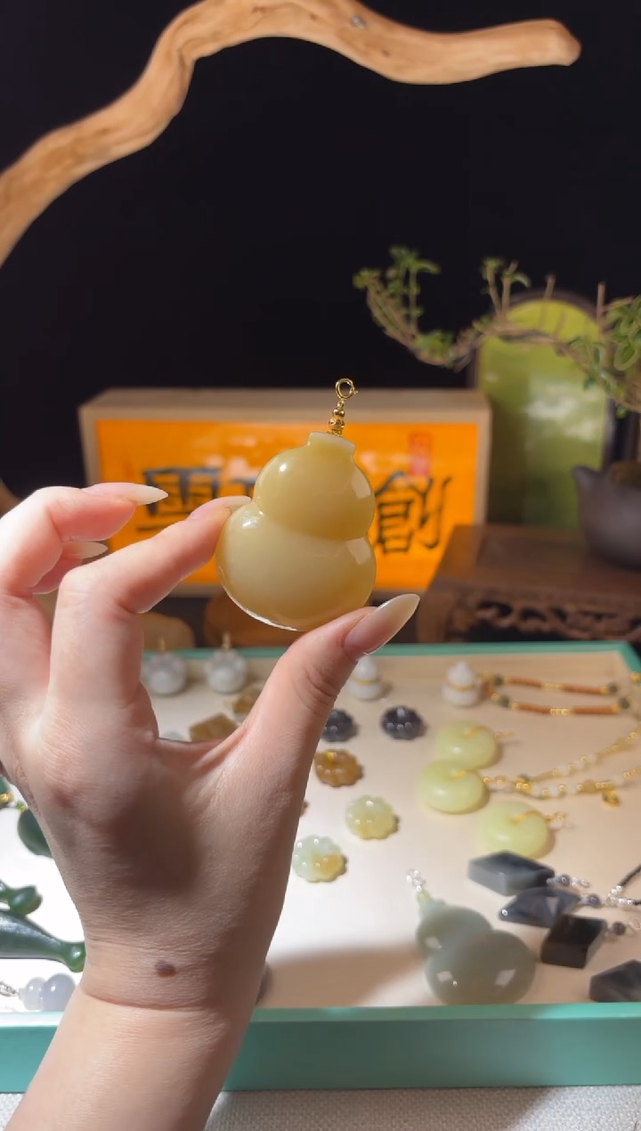 吊坠(不含链)银S925镶嵌和田玉且末糖大葫芦