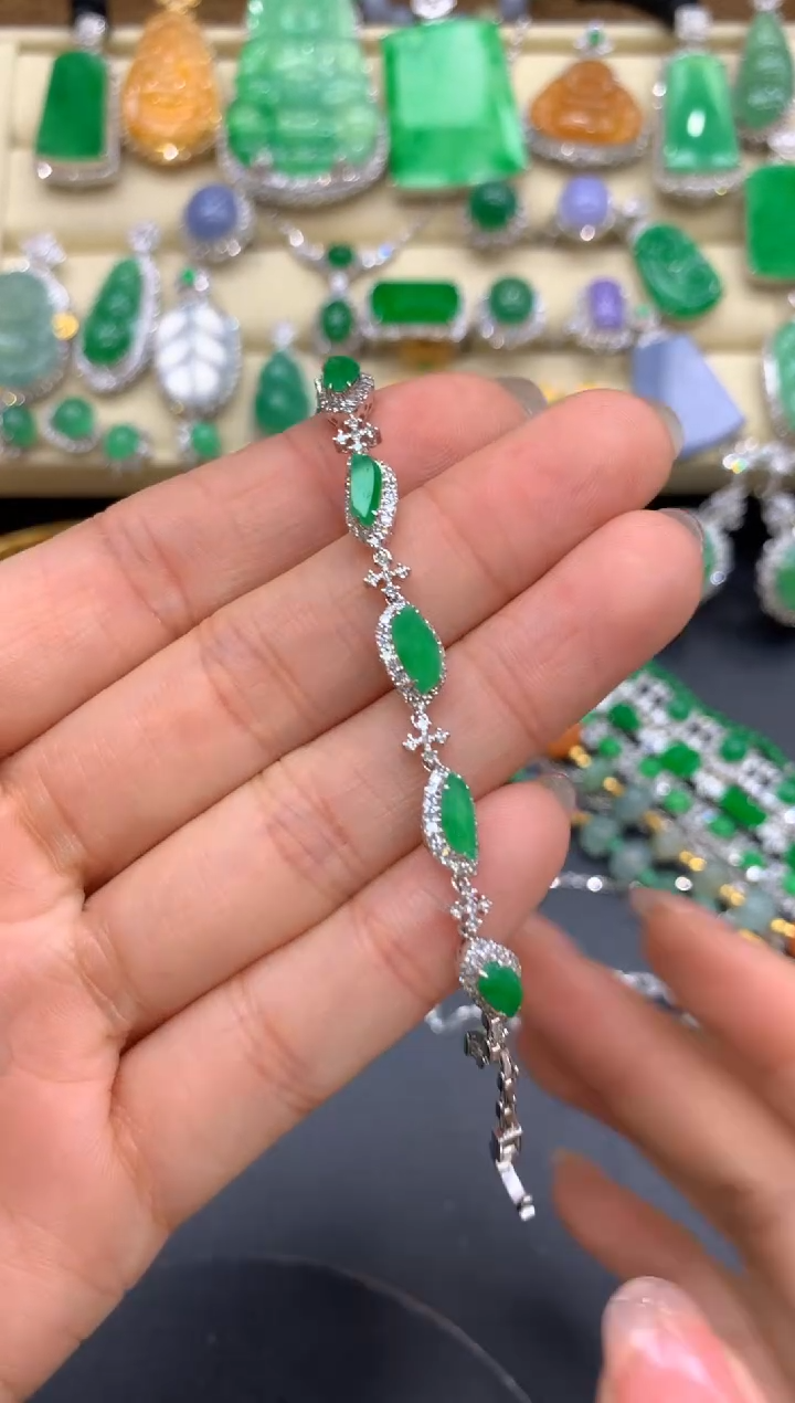 【闪购商品】翡翠手串18K金镶嵌655-中国好珍宝