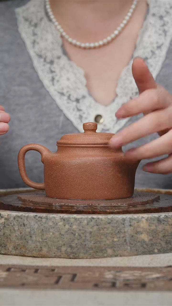 【闪购商品】紫砂茶壶冷金黄德钟240cc