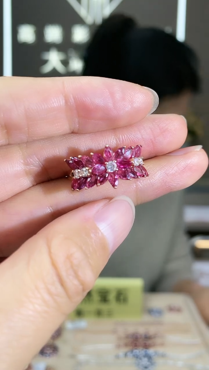 【闪购商品】红宝石手饰银S925镶嵌手饰