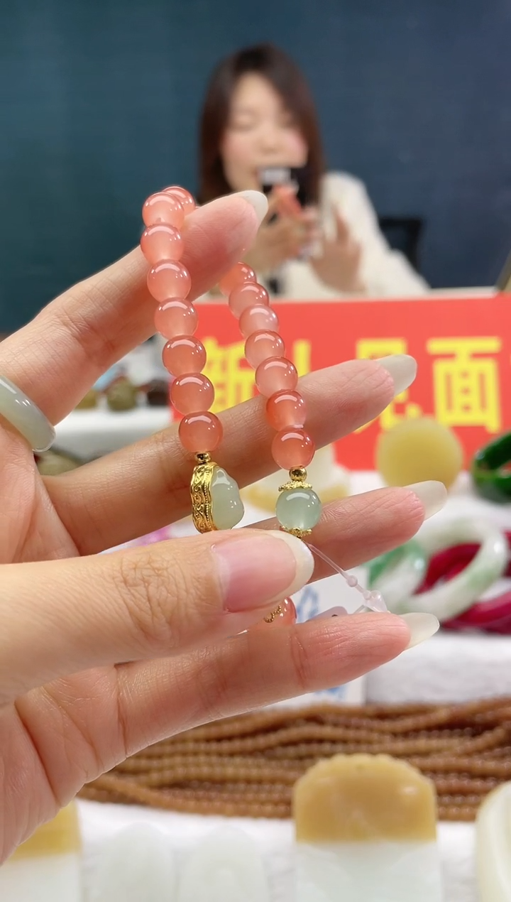 【闪购商品】石英质玉颈饰未镶嵌8