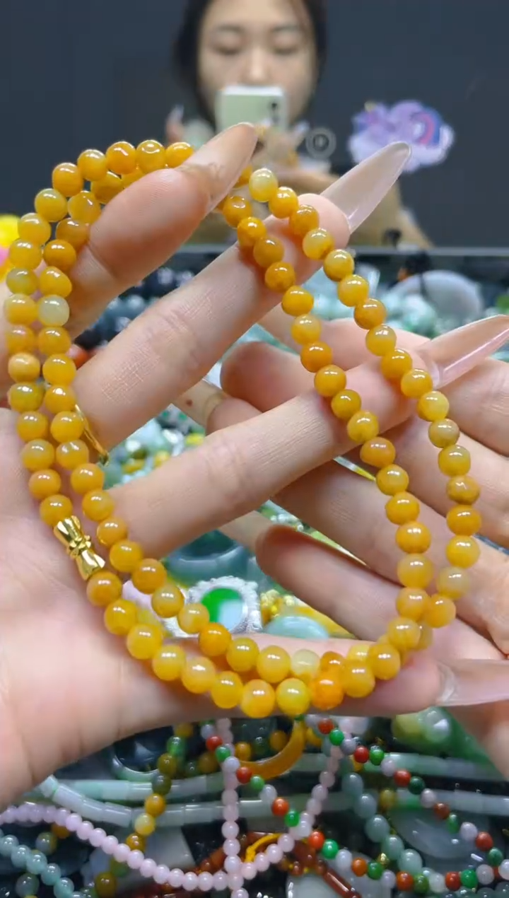 翡翠未镶嵌颈饰5MM/E/翡翠A货，一件也是批发价