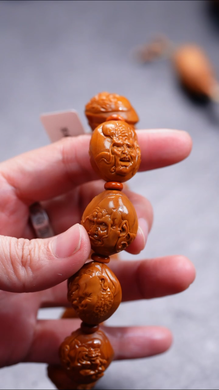 【闪购商品】橄榄核吊坠橄榄核