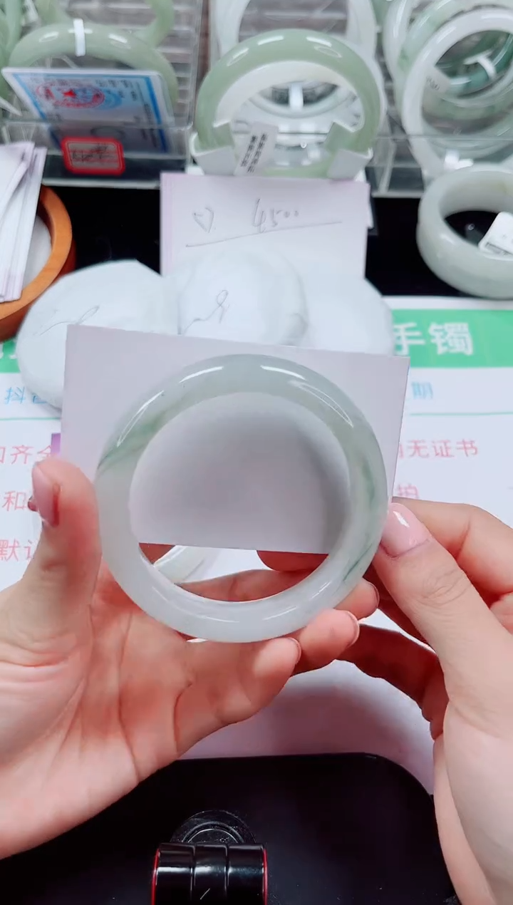 未镶嵌手镯石英质玉69-56/57
