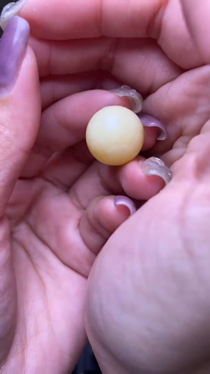 【闪购商品】琥珀裸石未镶嵌葵. 77