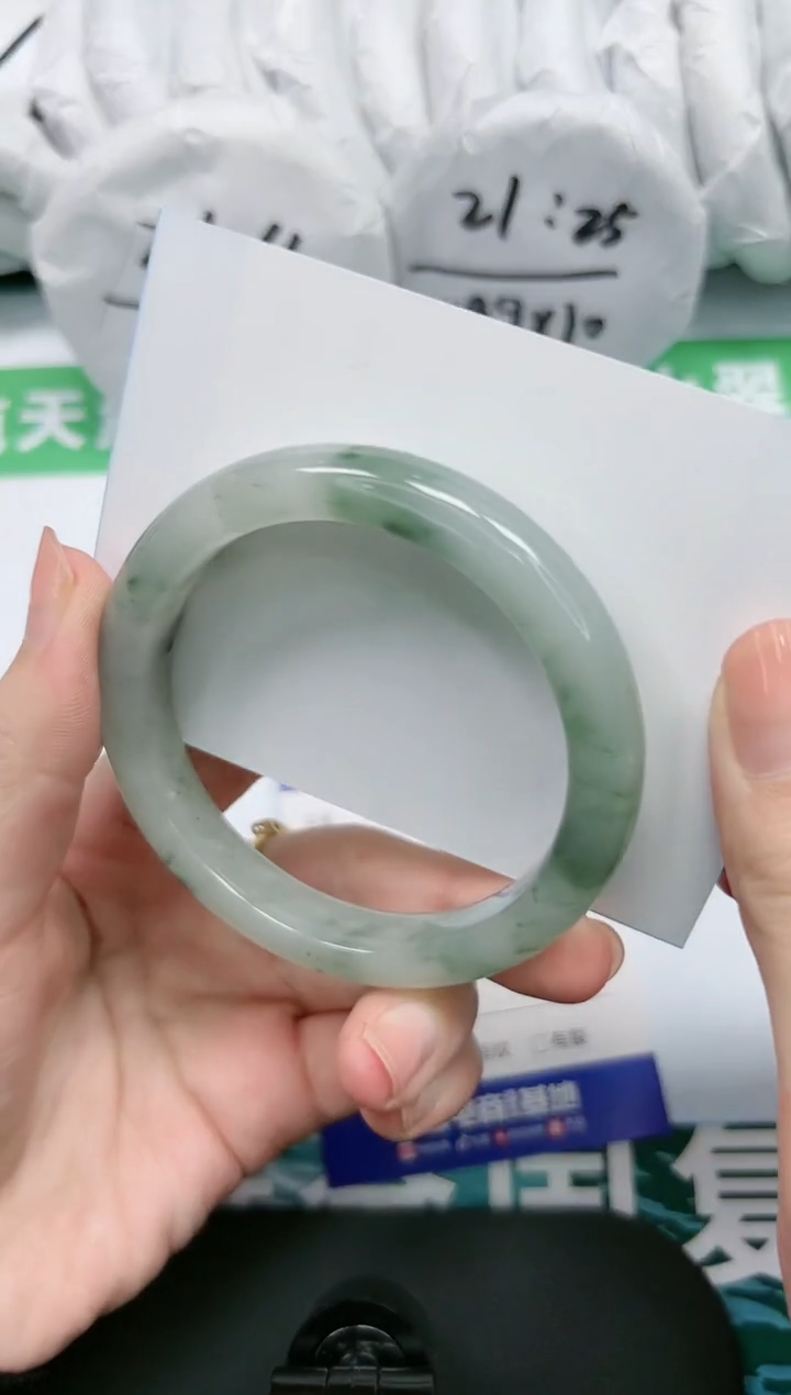 【闪购商品】石英质玉手镯未镶嵌K62-58