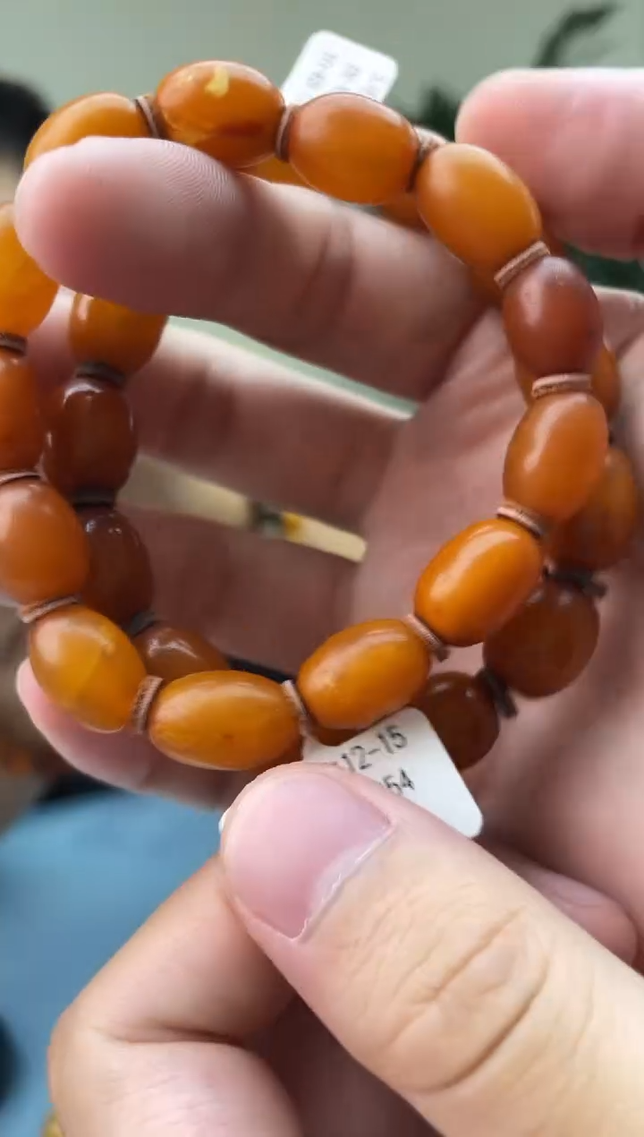 未镶嵌蜜蜡珠宝奇石012，微瑕假一罚十多样性发其一