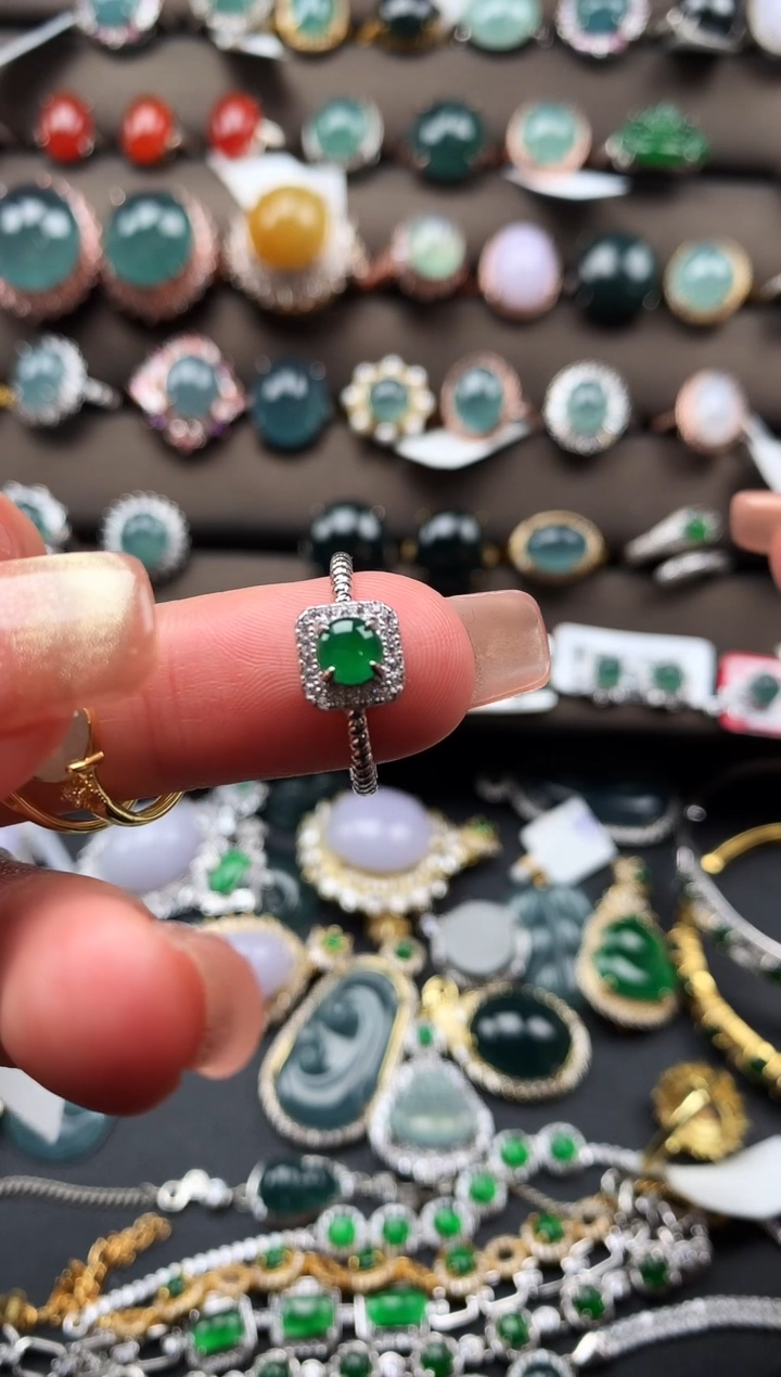 【闪购商品】翡翠戒指银S925镶嵌432432