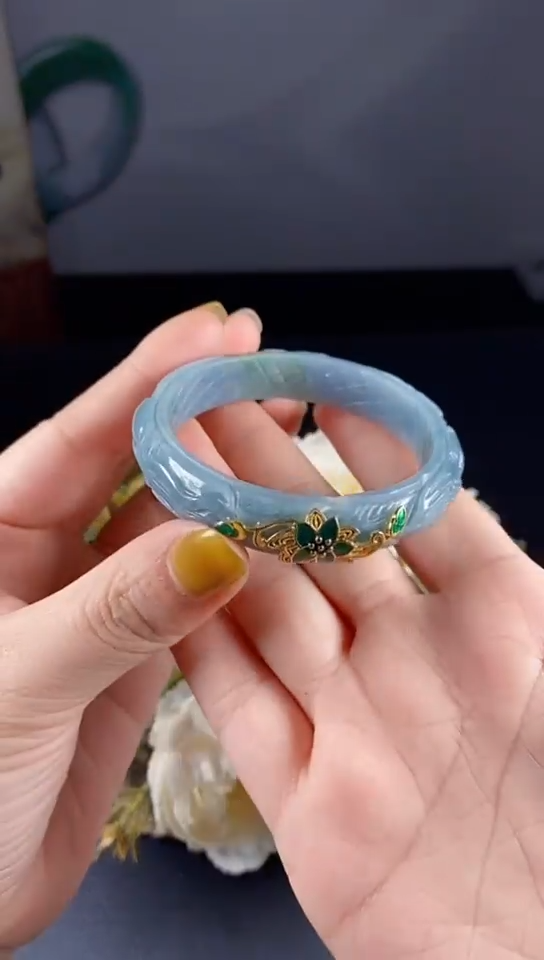 【闪购商品】翡翠未镶嵌颈饰0000000000000000