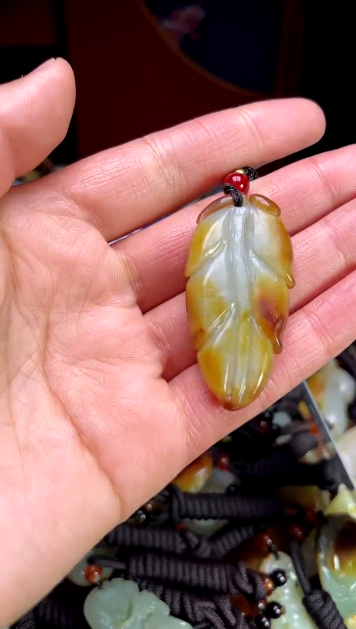 【闪购商品】和田玉颈饰未镶嵌23