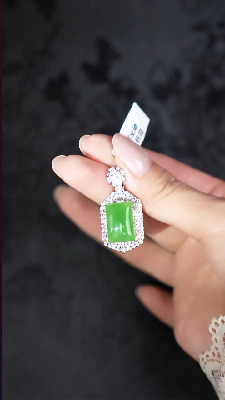 吊坠(赠链)银S925镶嵌和田玉（碧玉）俄碧 苹果绿 工厂抛货不退不换