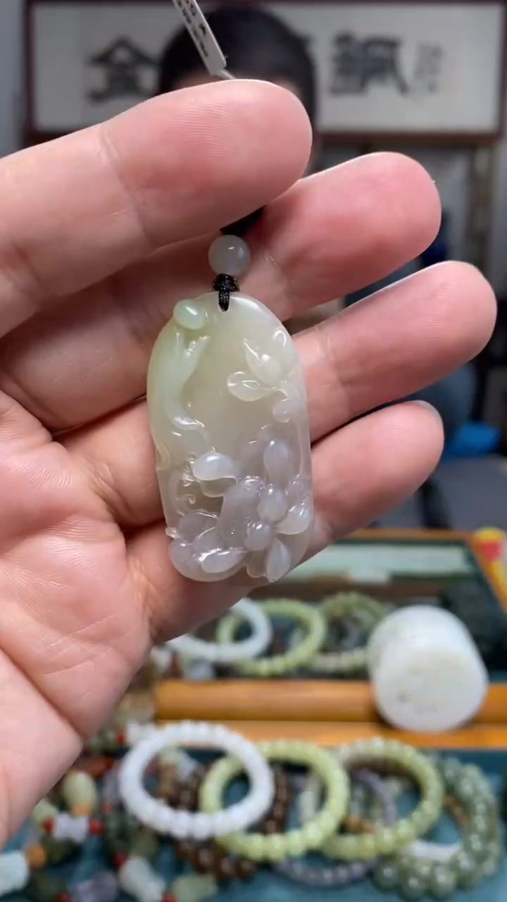 颈饰未镶嵌和田玉50
