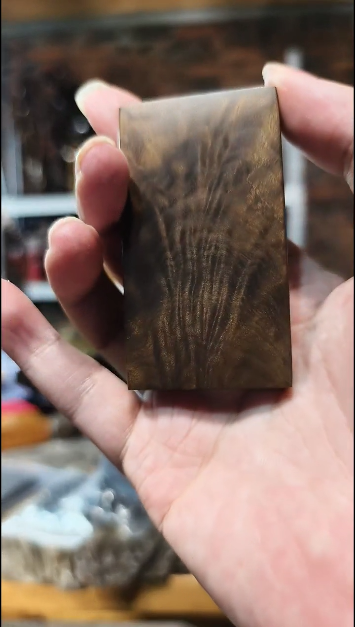 金丝楠无事牌手把件