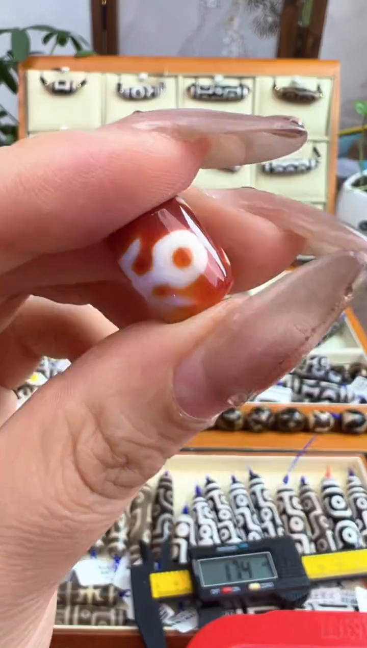 【闪购商品】玛瑙/玉髓吊坠(不含链)未镶嵌99.(微瑕随机发货)