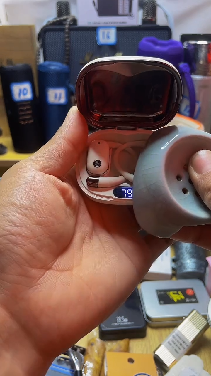 瓷片闪购商品 如图所示