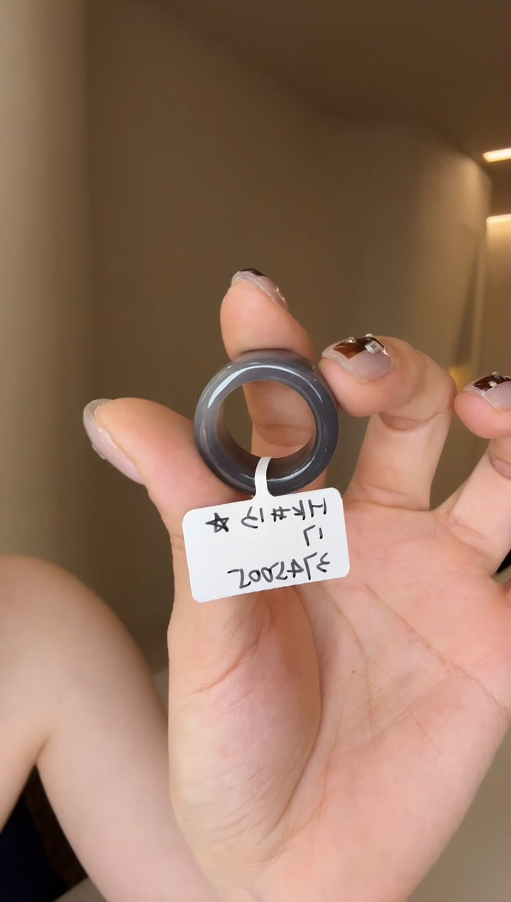 【闪购商品】和田玉手镯未镶嵌13码烟紫