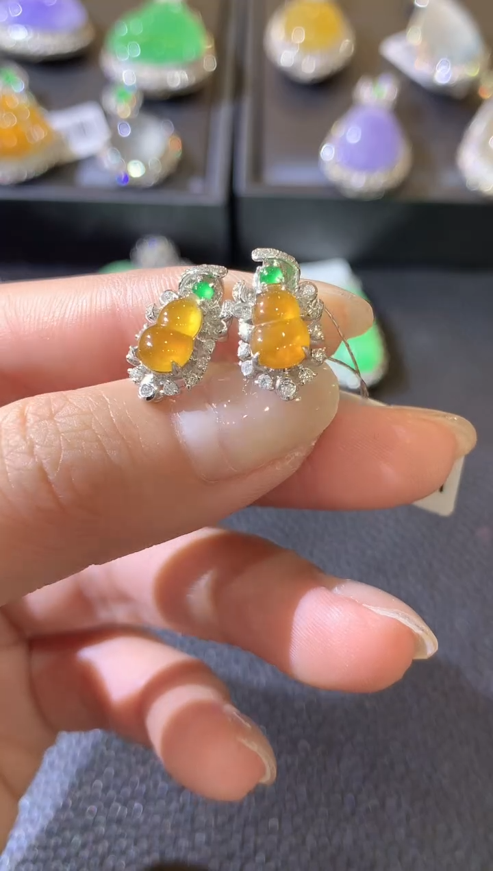 【闪购商品】翡翠耳饰18K金镶嵌D42翡翠