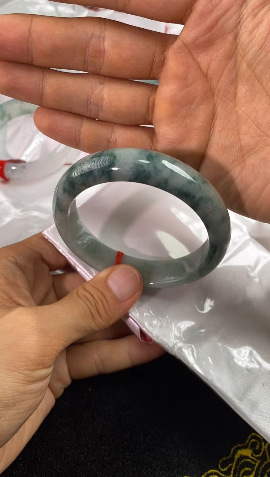 翡翠手镯未镶嵌缅甸天然A货翡翠飘花手镯
