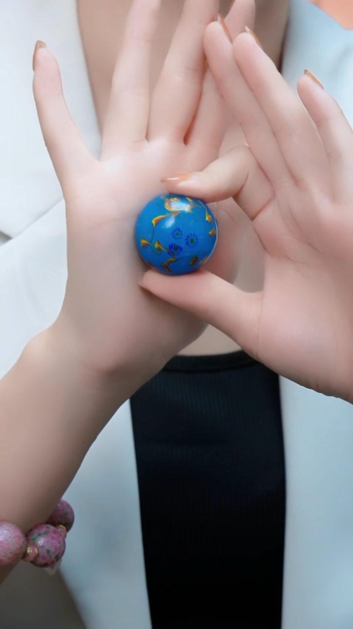 成品琉璃红**?1234567  