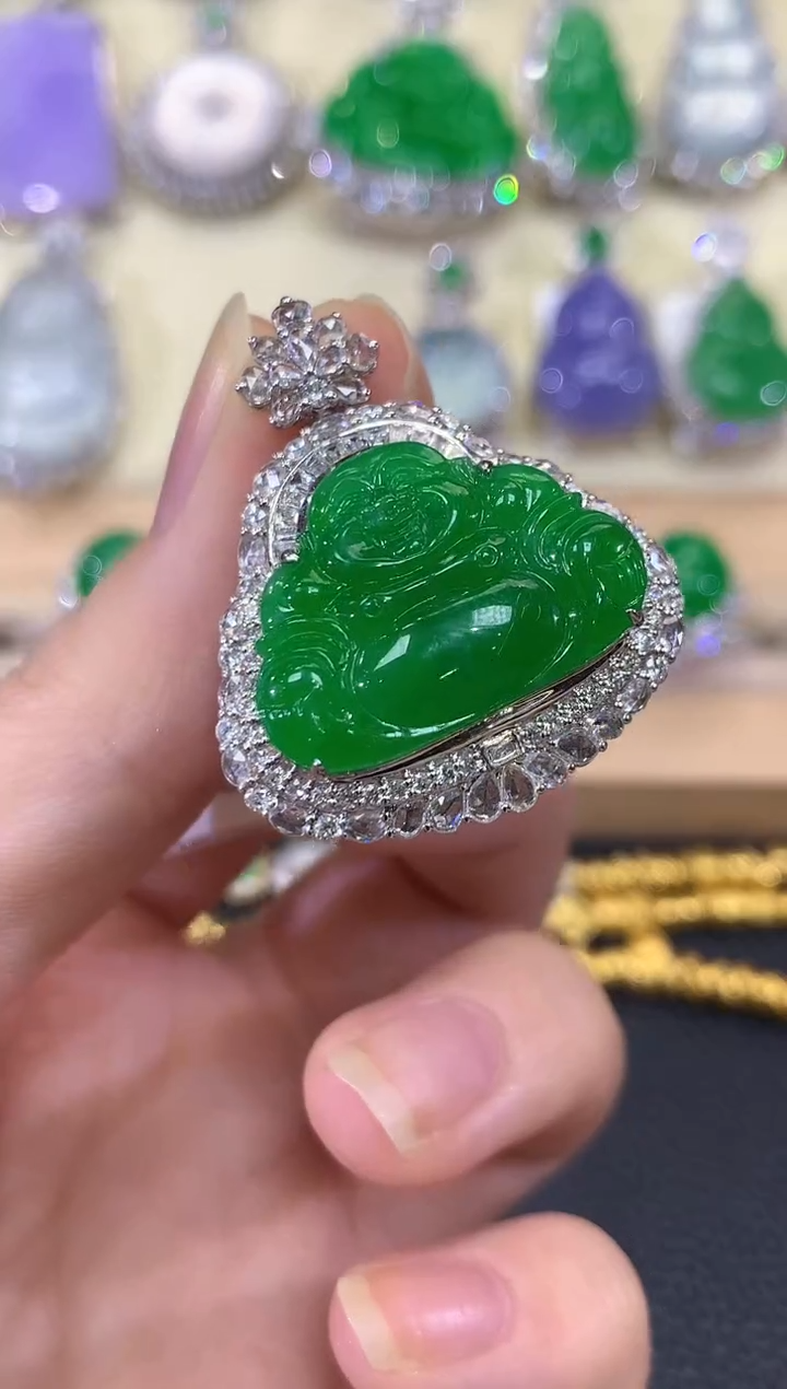 翡翠18K金镶嵌吊坠(不含链)夏日珠宝B67