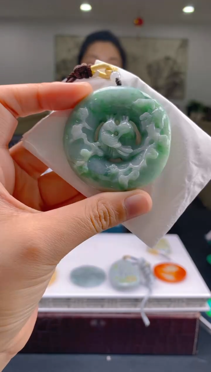 【闪购商品】定制翡翠未镶嵌XX翡翠毛货ZJ00017