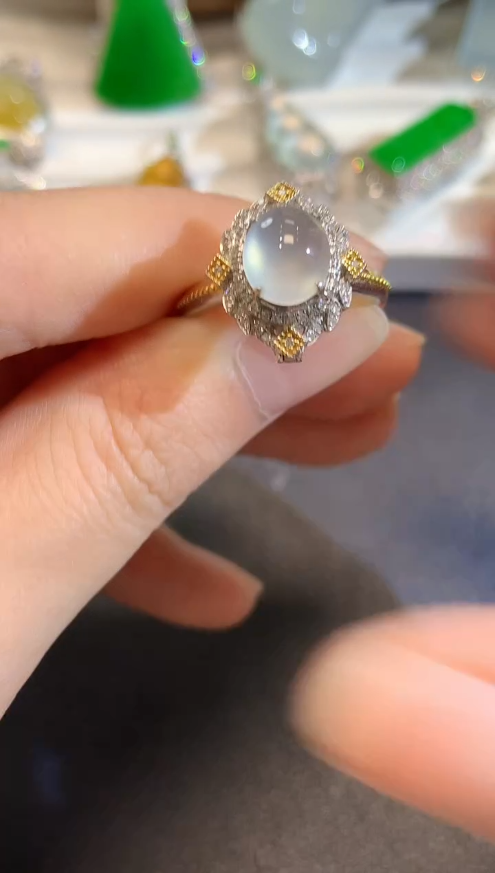 18K金镶嵌戒指翡翠A32 多样性发货一件