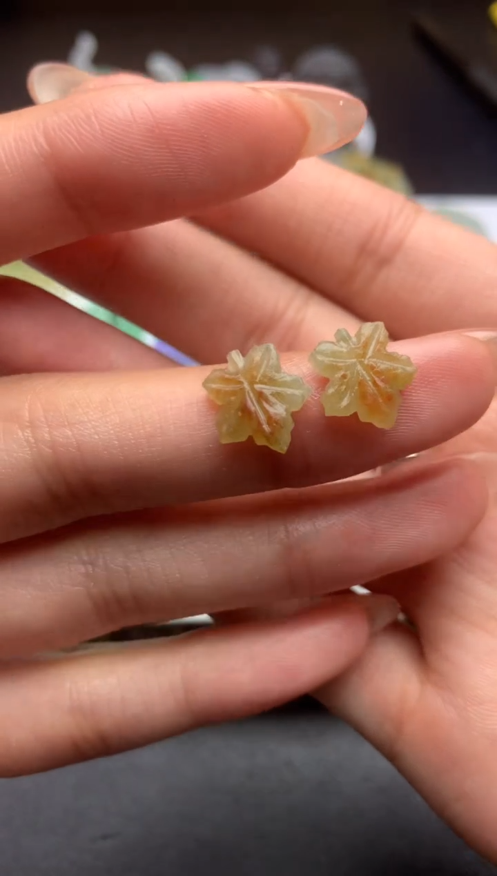 【闪购商品】定制翡翠未镶嵌毛货