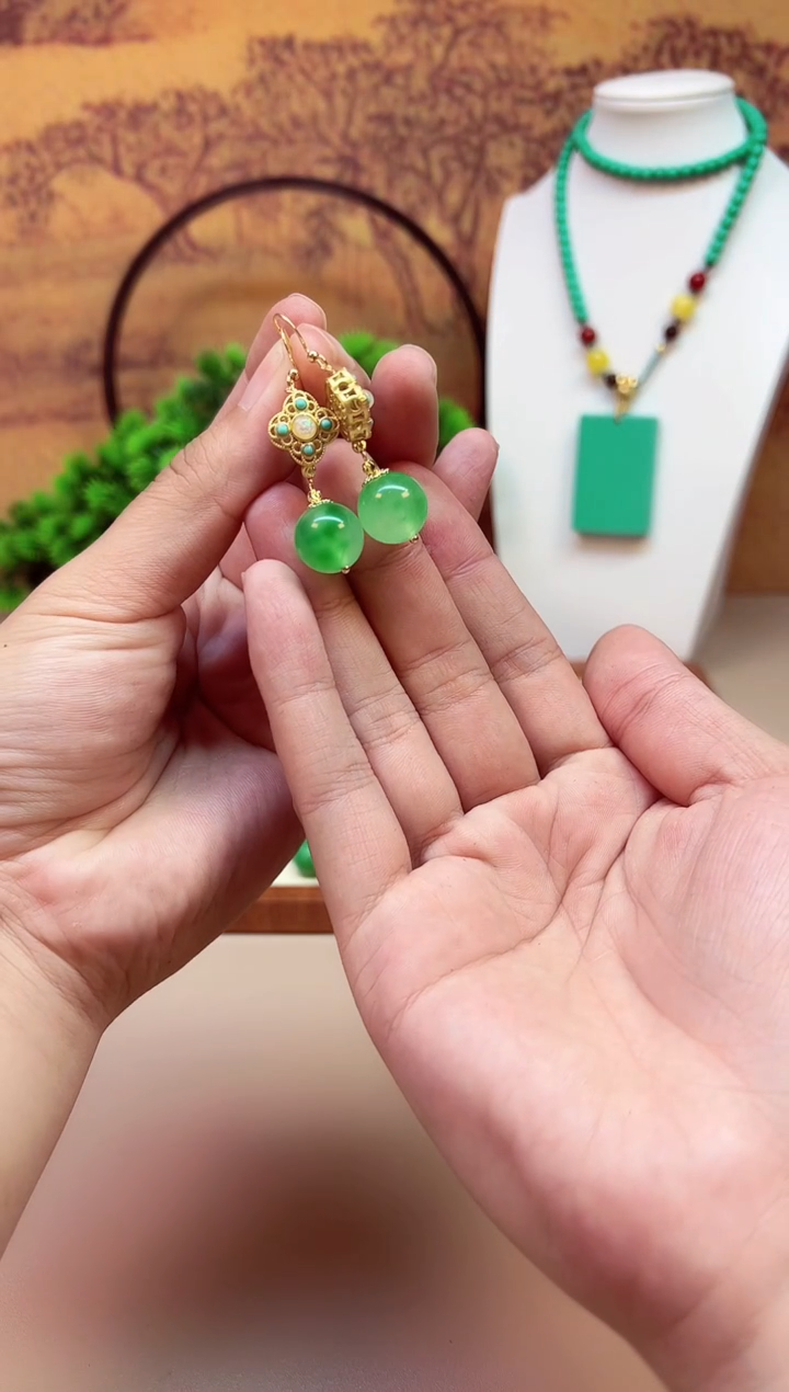 翡翠14K金镶嵌耳饰E456