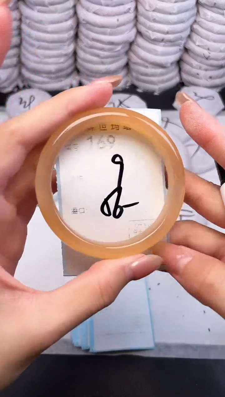 手镯玛瑙/玉髓未镶嵌169