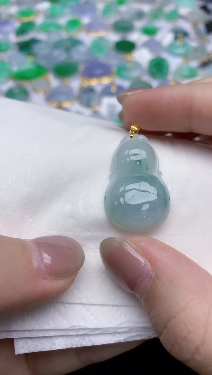 【闪购商品】翡翠颈饰未镶嵌天然翡翠A货